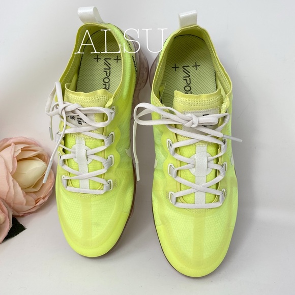 vapormax 2019 yellow